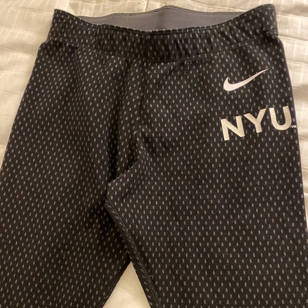 Nike NYU black print leggings